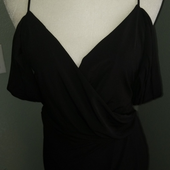 Sexy meets slinky - Picture 2 of 4